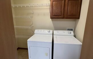 2 beds, 2 baths, $950