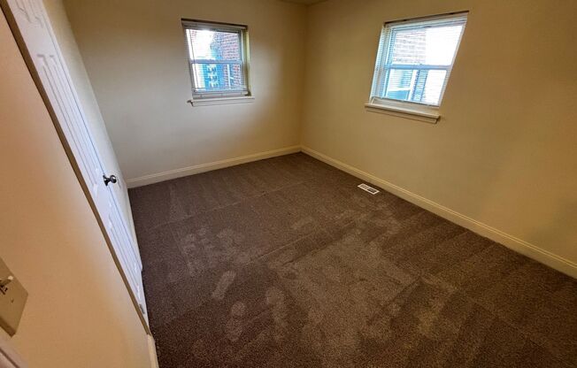 1 bed, 1 bath, $995, Unit 2405APA