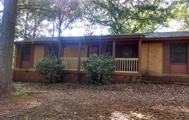 NICELY RESTORED 3 BEDROOM HOME IN CONLEY!
