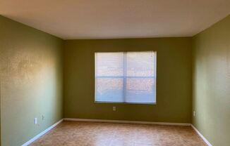 2300 Silverado Ranch, Unit 1014