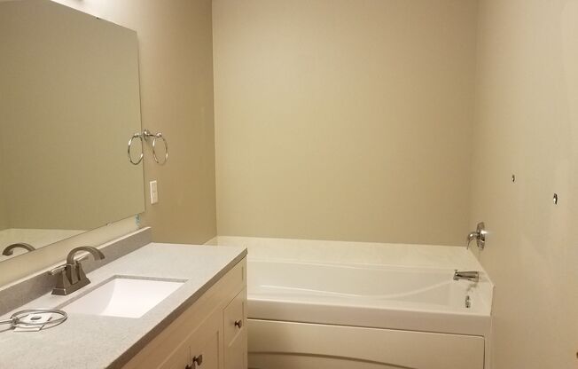 2 beds, 2 baths, $1,995