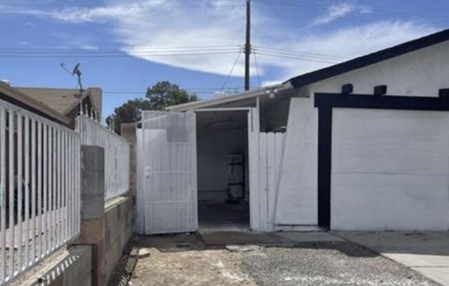 STUDIO NEAR AIRPORT, STRIP AND UNLV