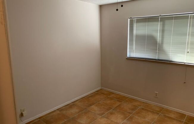 Spring Valley~Single Story~3 Bedroom~2 Car Garage