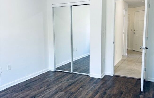 3 beds, 2 baths, 1,700 sqft, $3,050, Unit 08-203