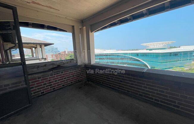 Studio, 1 bath, 250 sqft, $635, Unit 305