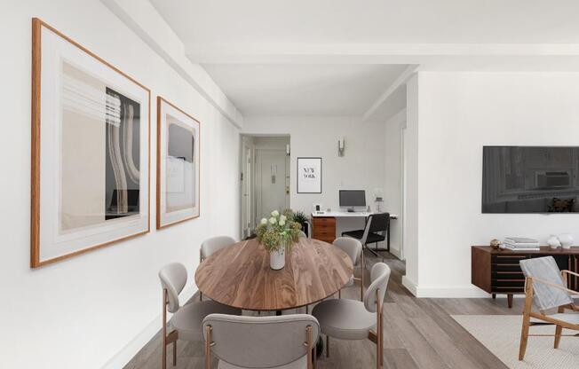 2 beds, 1 bath, 932 sqft, $5,292, Unit 1F