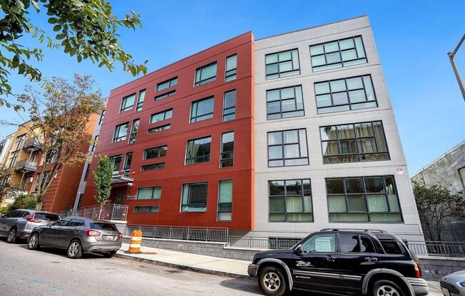Stunning 1 BR/1 BA Condo in Adams Morgan!