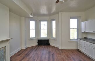 Studio, 1 bath, 15 sqft, $850, Unit 2F