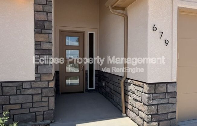 679 EADIN LN