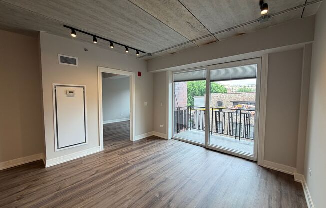1 bed, 1 bath, 681 sqft, $2,625, Unit 952-408