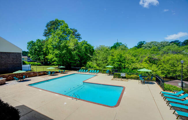 Pool and sundeck at Lakecrest Apartments, PRG Real Estate Management, South Carolina