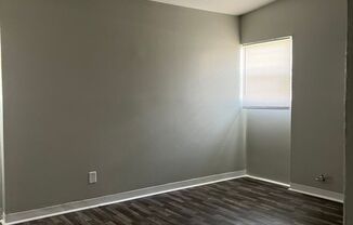 3 beds, 1 bath, $850