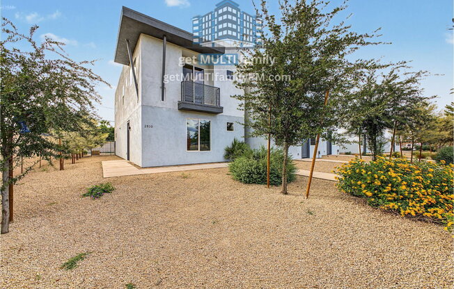 3 beds, 2.5 baths, 1,683 sqft, $2,850