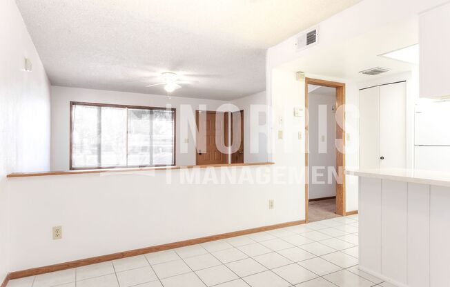 3 beds, 2 baths, $1,595