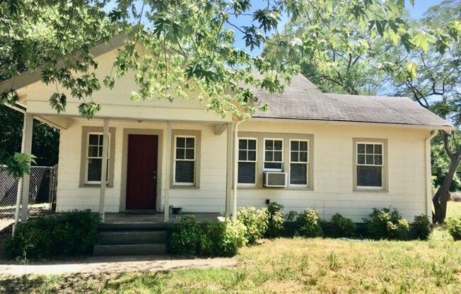 Charming 2 Bd Farmhouse on 1.12 Acres Within City Limits
