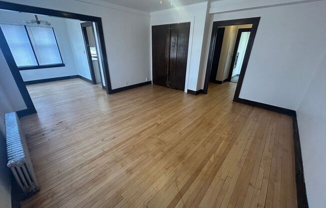 1 bed, 1 bath, $1,195, Unit 61