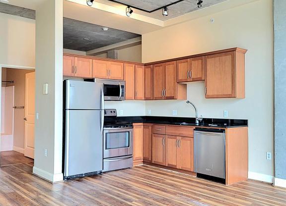 851 W Front St #803