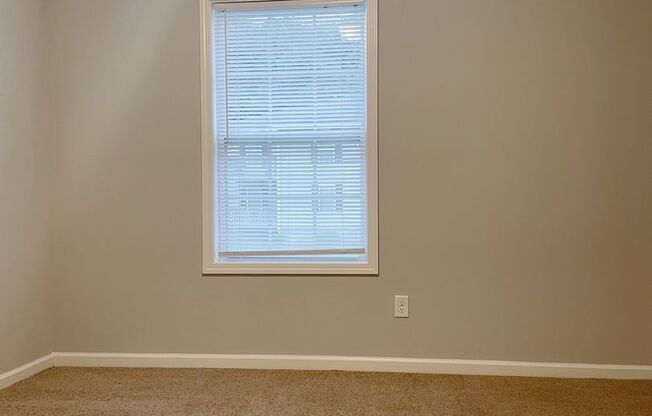 2 beds, 2 baths, $900, Unit 374F