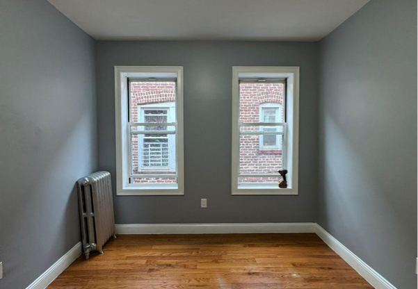729 A