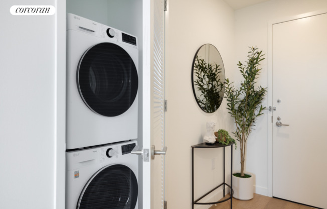 1 bed, 1 bath, $3,250, Unit 411E