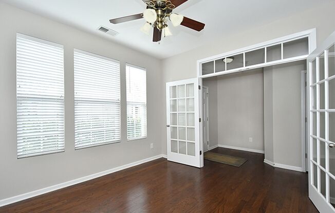 8204 Viewpoint Lane Professionally Managed by Select Real Estate