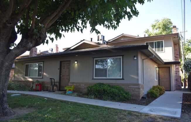 Exterior of Glen Ellen Mutual Housing