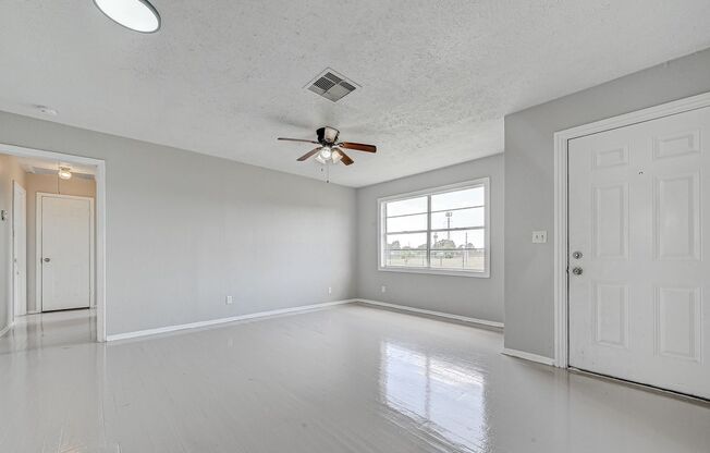 Coming soon! Affordable spacious 4BD/2BA single-family house!