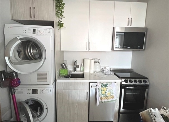 1 bed, 1 bath, 550 sqft, $3,500, Unit 5