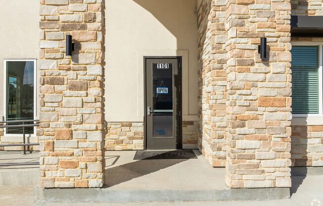 Ensign Apartments in the Heart of Ennis, Texas