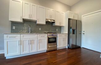 1 bed, 1.5 baths, $1,750, Unit Apt 31