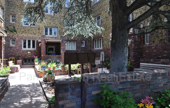 86 B Street #18