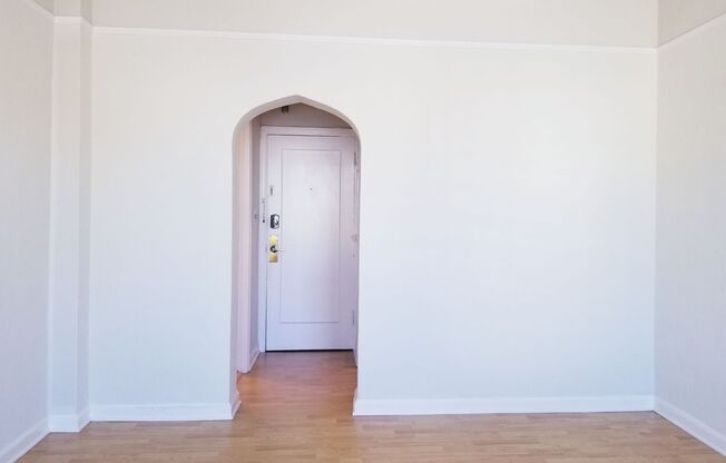 Studio, 1 bath, 500 sqft, $2,225, Unit 604