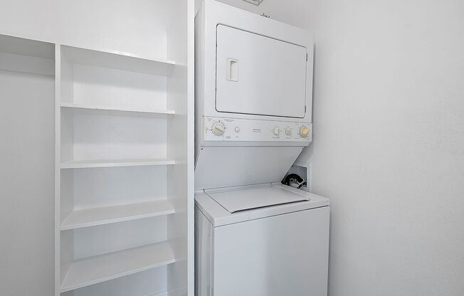 1 bed, 1 bath, 628 sqft, $1,950, Unit F203