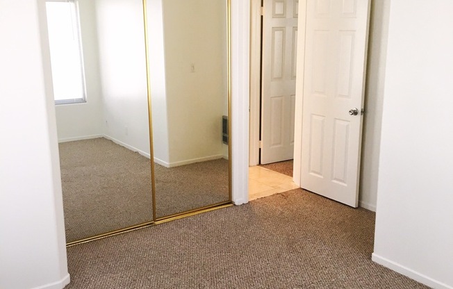 2 beds, 2 baths, $4,300