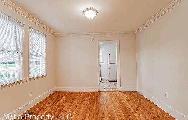 217 Charlesworth Ave