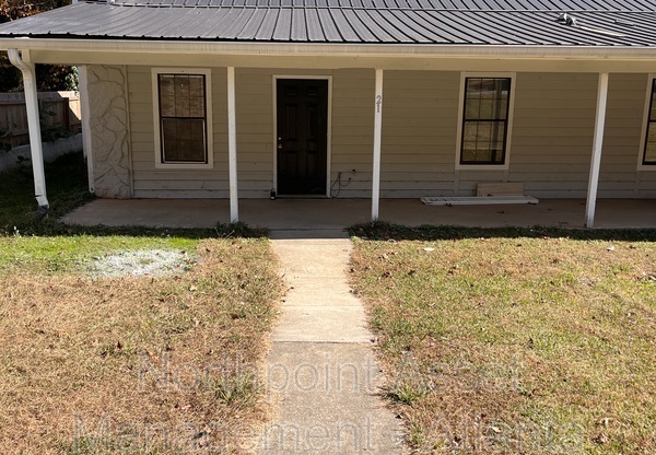 2135 VLY OAK DR SE