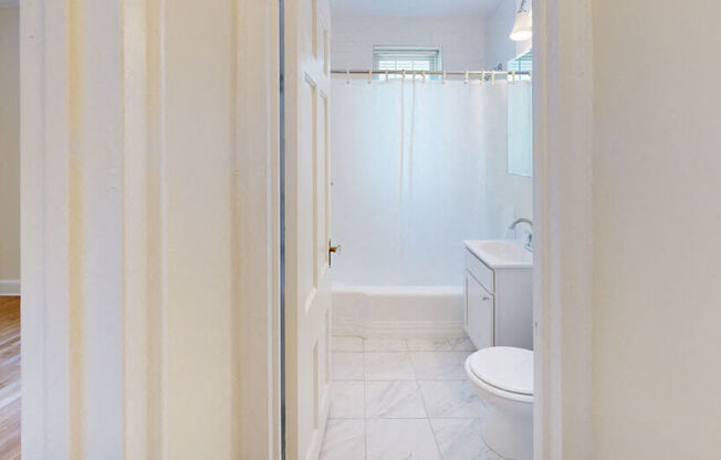 1 bed, 1 bath, 800 sqft, $2,885
