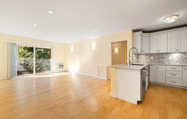 Available after 6/20 - Newly Renovated Codo | A+ Location | Modern Elegance ✨