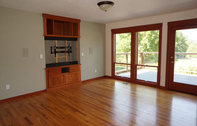 Stunning SW Portland (Arranmore) 4-bedroom 3.5-bathroom home