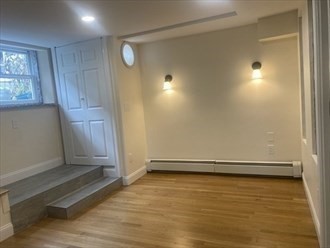 75 LEXINGTON ST