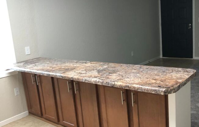 1 bed, 1 bath, 634 sqft, $949, Unit 1831 AW