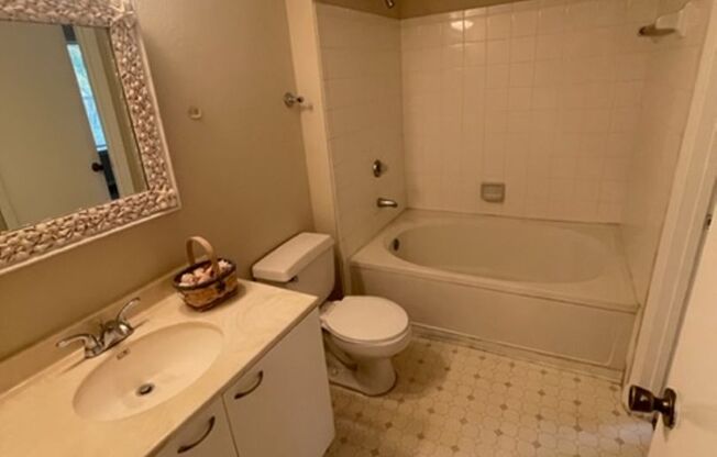 2 beds, 2 baths, $2,000