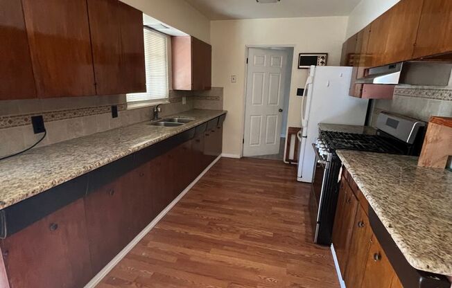 3 beds, 2 baths, $1,995