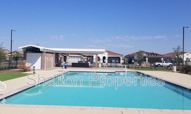 14611 W CHARTER OAK RD