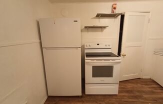 2 beds, 1 bath, $1,050