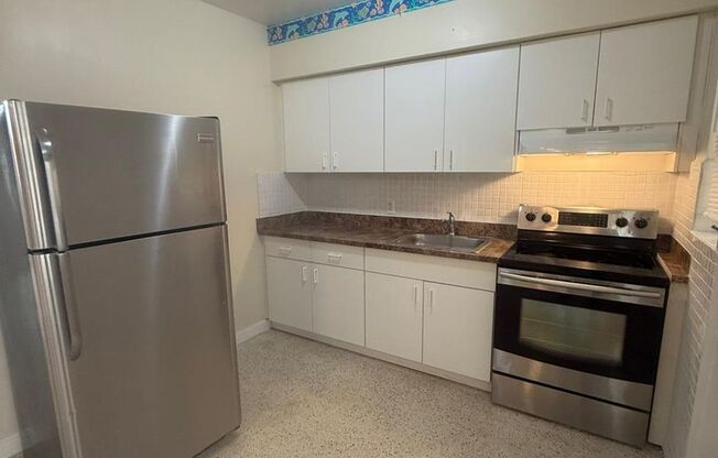 1 bed, 1 bath, $1,800, Unit 2140-4