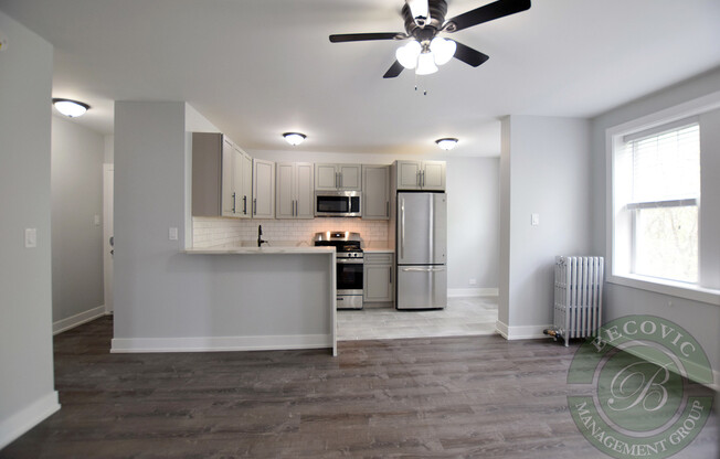 1 bed, 1 bath, 446 sqft, $1,795, Unit 402