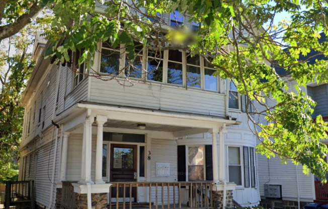 38 Brainerd Rd