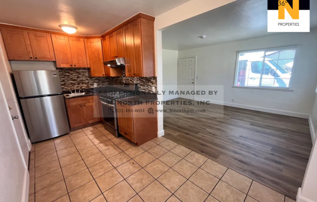 2 beds, 1 bath, 670 sqft, $2,300, Unit 1250 Ord Grove Ave A