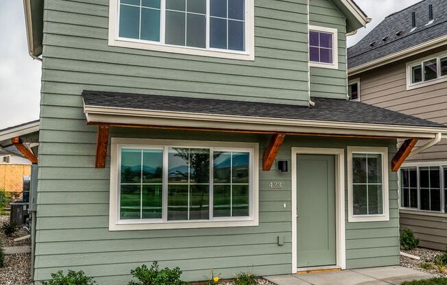 The Grange Single Family Homes. EV Charging Stations. Up to 2 Months Free Rent Promotion!